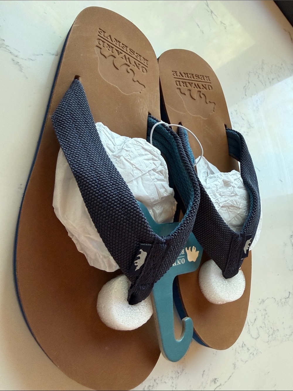 Onward Reserve Leather Flip Flop Sandals  Navy Nylon Straps Size Medium 8.5-9.5 - Picture 4 of 7